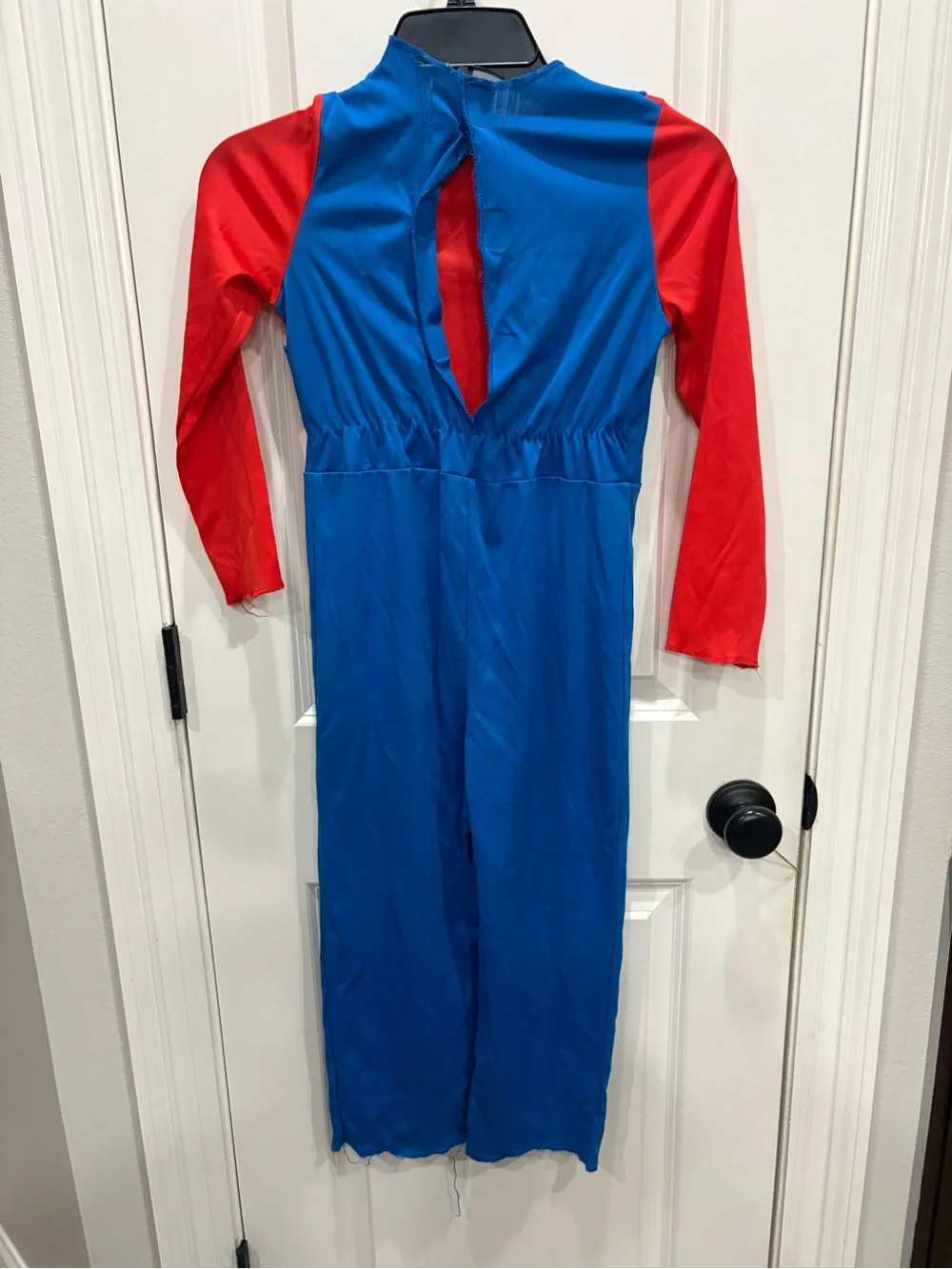 Mario costume youth medium 7-8 *No Mustache* FUC due to fabric pull Mark on hat